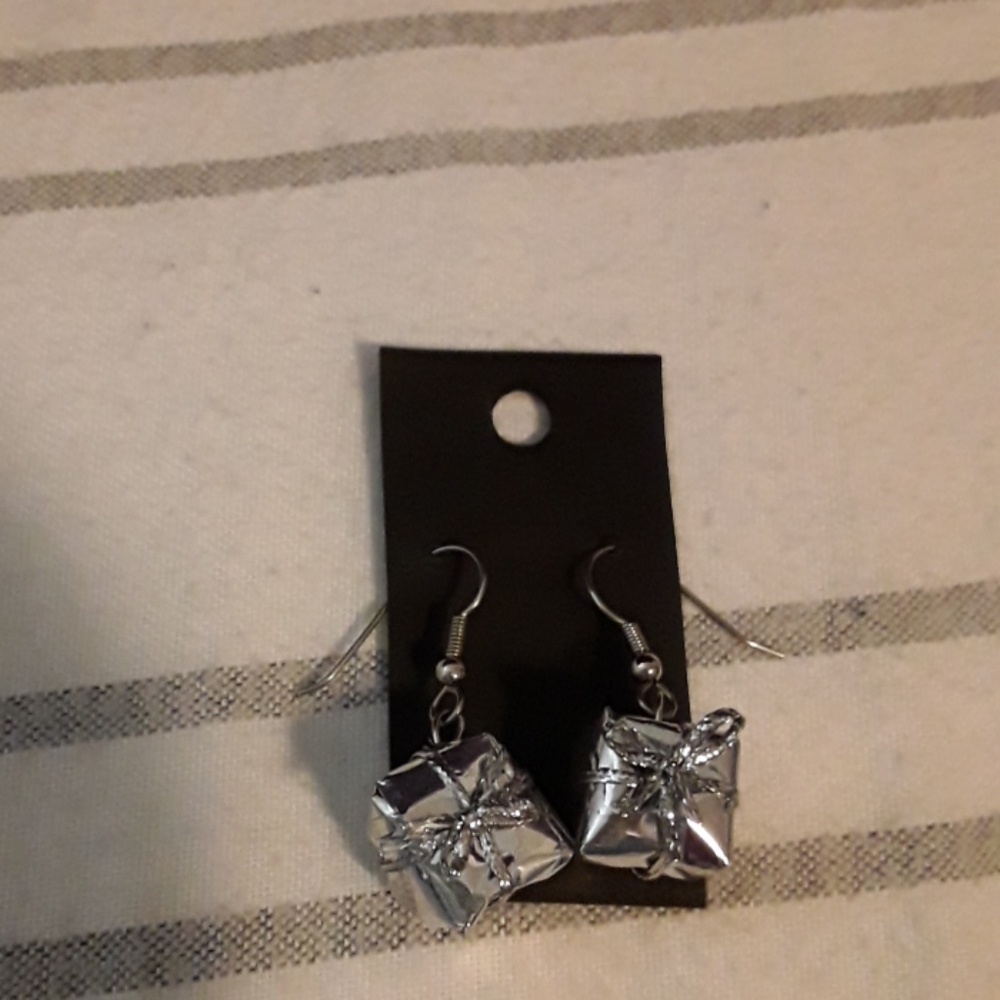 Present earnings
